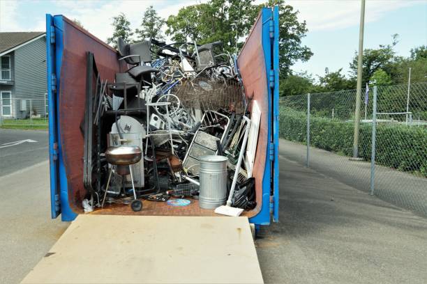 Best Yard Waste Removal  in Gorevle, IL
